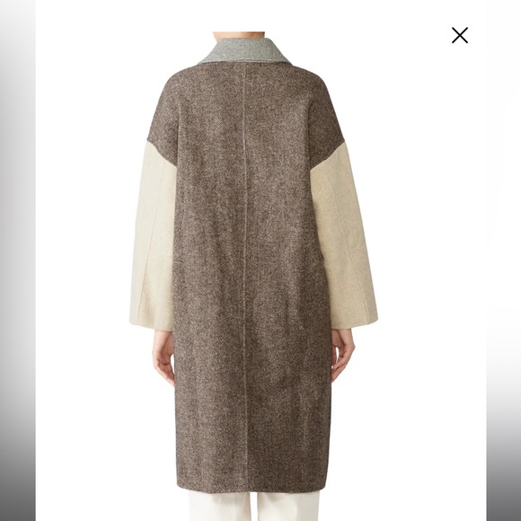 CAARA
Marchella Grey Coat - Picture 3 of 3